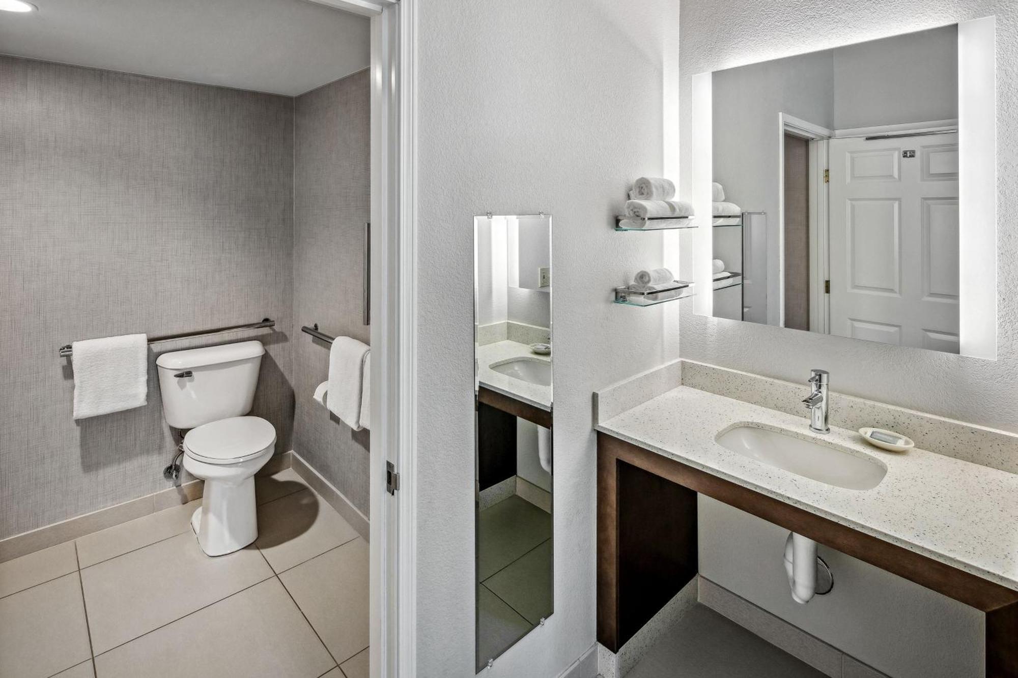 Residence Inn By Marriott Anchorage Midtown Экстерьер фото