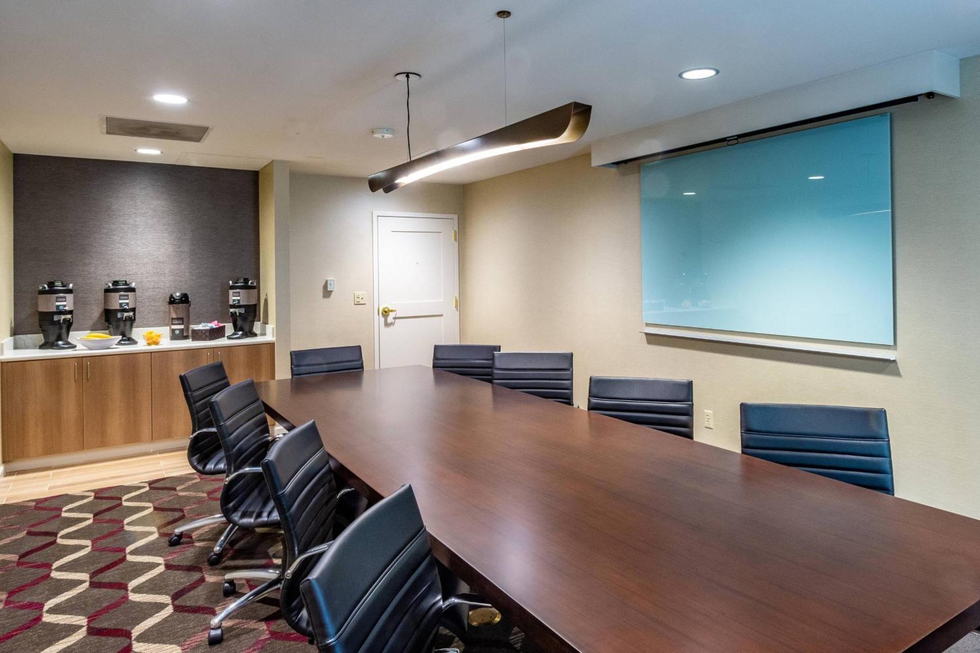 Residence Inn By Marriott Anchorage Midtown Экстерьер фото